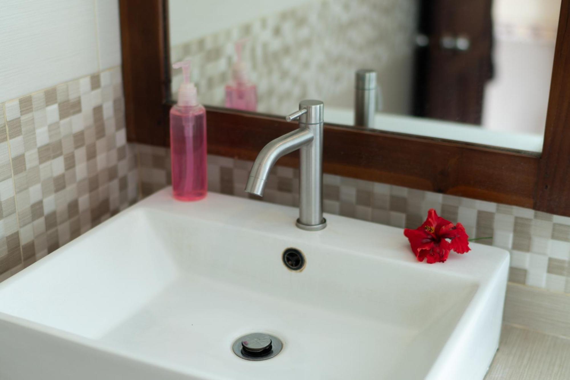 Rama House Hotel Ubud  Bagian luar foto